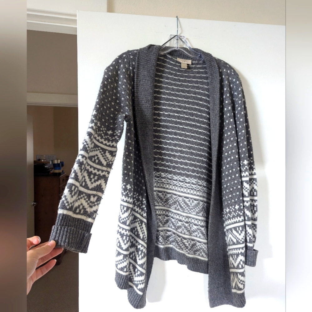 LOFT, Festive Sweater, Size Medium